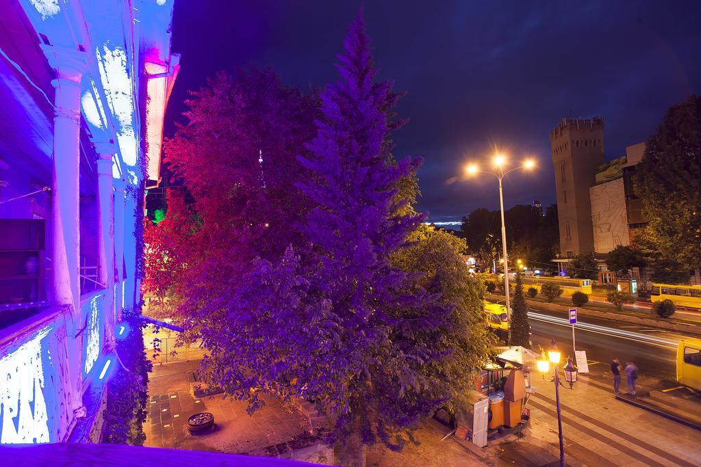 Apartment In Old Tbilisi Orbeliani Square Exterior photo